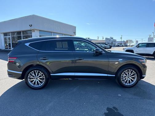 2025 Genesis GV80 2.5T