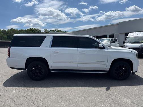 Summit White 2016 GMC Yukon XL SLT