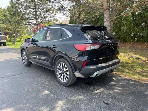 2021 Ford Escape Titanium