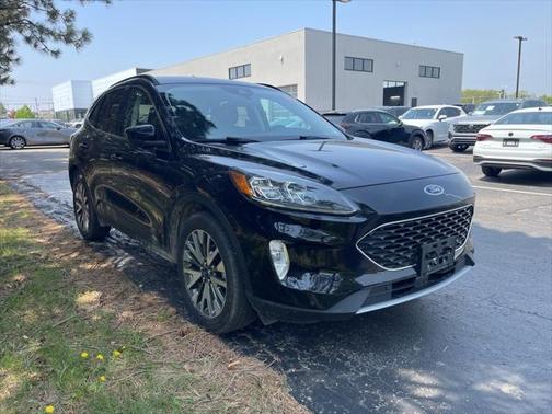 2021 Ford Escape Titanium
