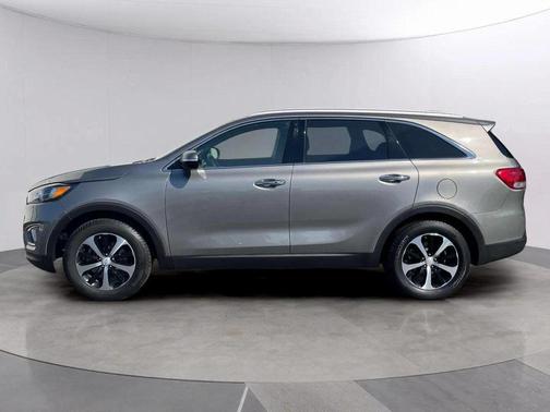 2017 Kia Sorento EX