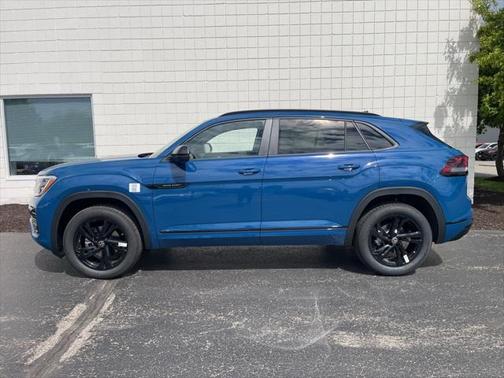 2025 Volkswagen Atlas Cross Sport 2.0T SEL