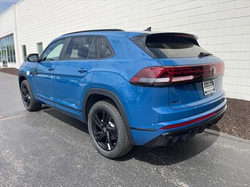 2025 Volkswagen Atlas Cross Sport 2.0T SEL