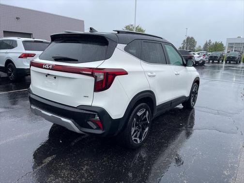 2024 Kia Seltos SX
