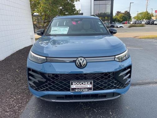 2025 Volkswagen Tiguan 2.0T SE R-Line Black 4MOTION