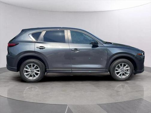 2022 Mazda CX-5 2.5 S Preferred Package