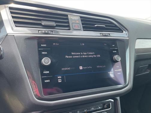 2019 Volkswagen Tiguan 2.0T SE 4MOTION