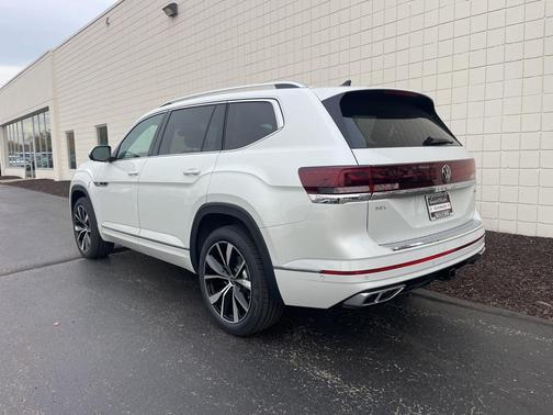 2026 Volkswagen Atlas 2.0T SEL Premium R-Line 4MOTION