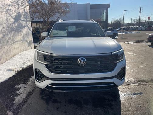 2026 Volkswagen Atlas 2.0T SEL Premium R-Line 4MOTION