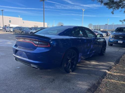 2019 Dodge Charger SXT