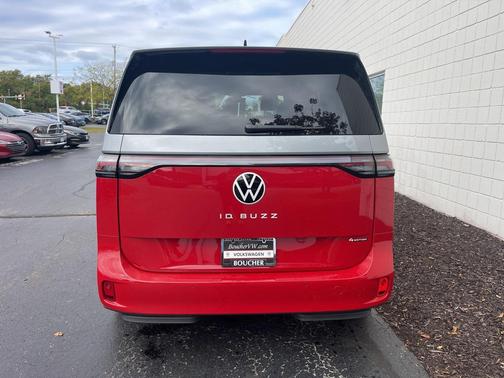 2025 Volkswagen ID. Buzz Pro S Plus
