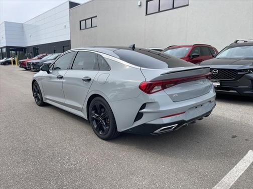 2023 Kia K5 GT-Line