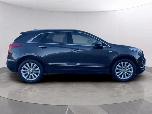 2017 Cadillac XT5 Platinum