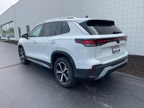 2025 Volkswagen Tiguan 2.0T SE 4MOTION