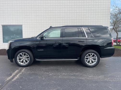 2017 GMC Yukon SLT