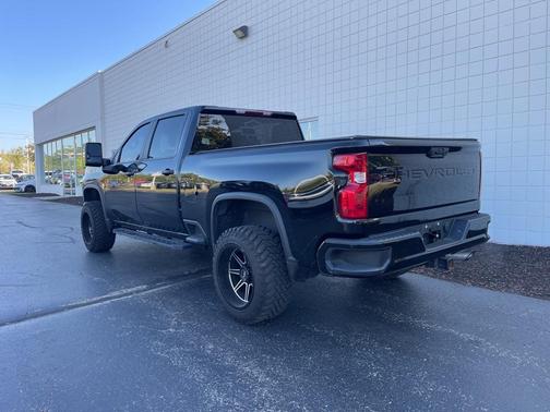 2023 Chevrolet Silverado 2500 Custom