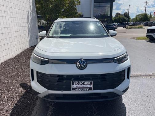 2025 Volkswagen Tiguan 2.0T SE 4MOTION