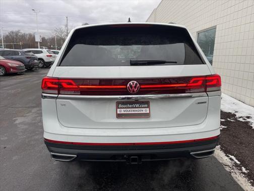 2025 Volkswagen Atlas 2.0T SE w/Technology 4MOTION