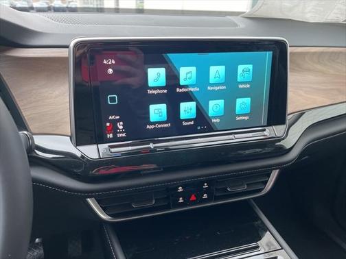 2025 Volkswagen Atlas 2.0T SE w/Technology 4MOTION