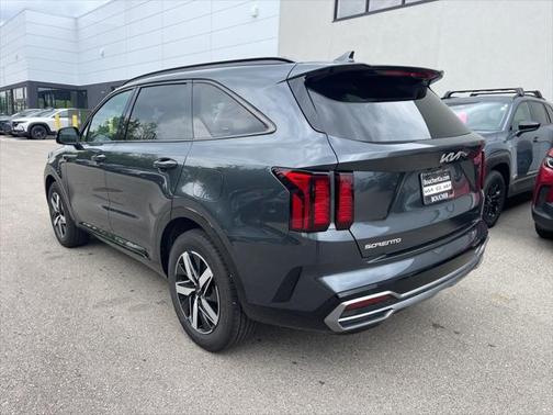 2023 Kia Sorento S