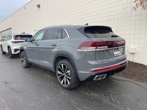2026 Volkswagen Atlas Cross Sport 2.0T SEL Premium