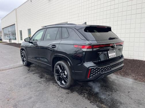 2026 Volkswagen Tiguan 2.0T SE R-Line Black 4MOTION