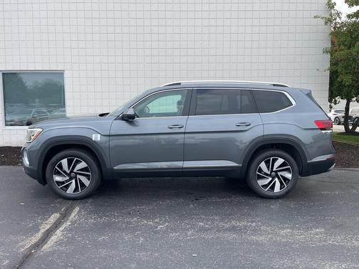 2025 Volkswagen Atlas 2.0T SEL