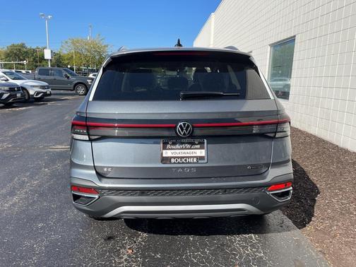 2025 Volkswagen Taos 1.5T SE