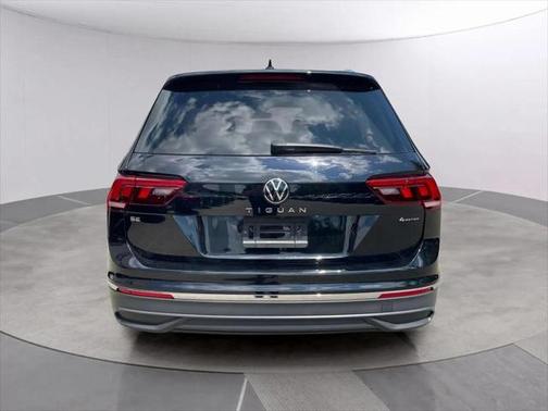 2022 Volkswagen Tiguan 2.0T SE 4MOTION