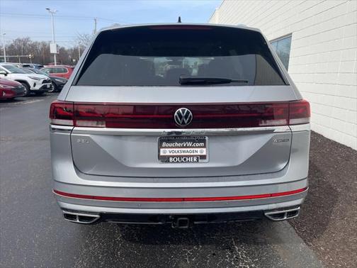2025 Volkswagen Atlas 2.0T SEL Premium R-Line 4MOTION