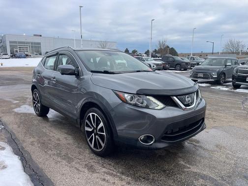 2017 Nissan Rogue Sport SL