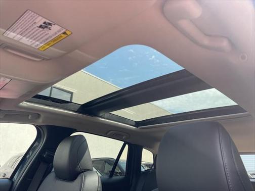 2025 Mazda CX-50 Hybrid Premium Plus
