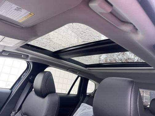 2026 Mazda CX-50 2.5 S Preferred Package