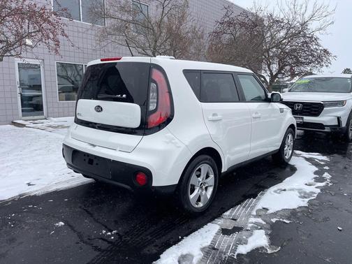 2019 Kia Soul Base