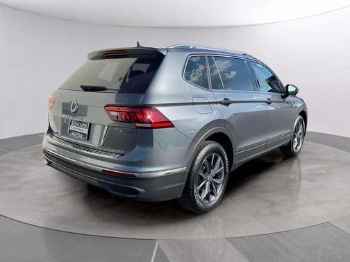2022 Volkswagen Tiguan 2.0T SE 4MOTION