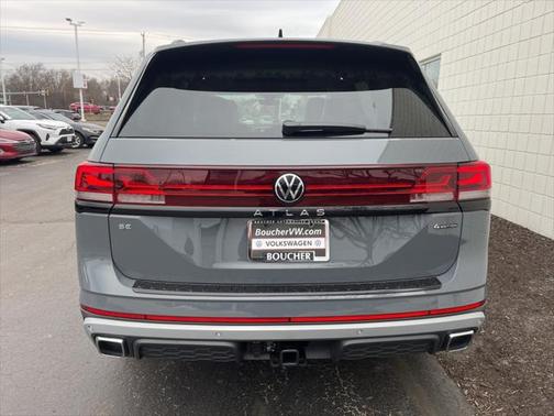 2025 Volkswagen Atlas 2.0T SE