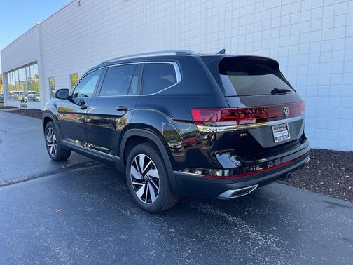 2025 Volkswagen Atlas 2.0T SEL