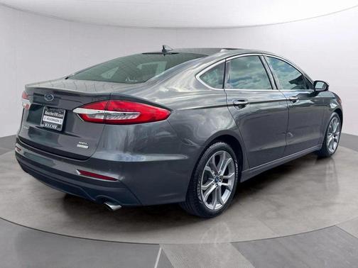 2019 Ford Fusion SEL