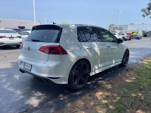 2017 Volkswagen Golf R 2.0T Manual