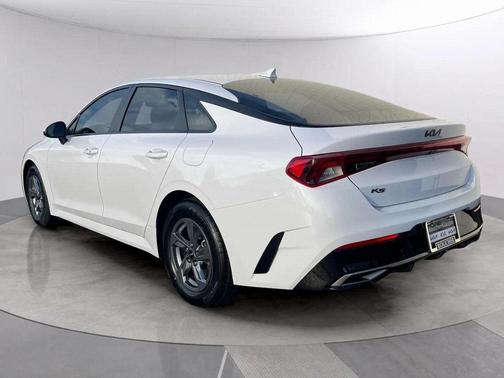 2022 Kia K5 LXS