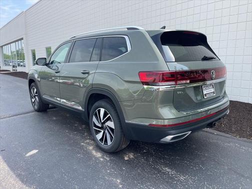 2025 Volkswagen Atlas 2.0T SEL