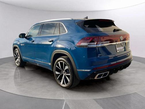 2025 Volkswagen Atlas Cross Sport 2.0T SEL Premium