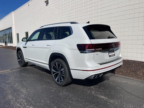 2026 Volkswagen Atlas 2.0T SEL Premium R-Line 4MOTION