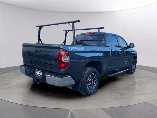 2015 Toyota Tundra SR5
