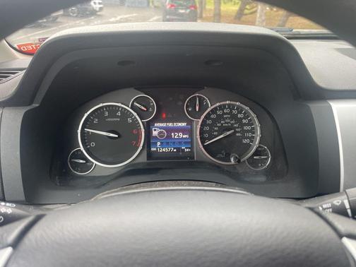 2015 Toyota Tundra SR5