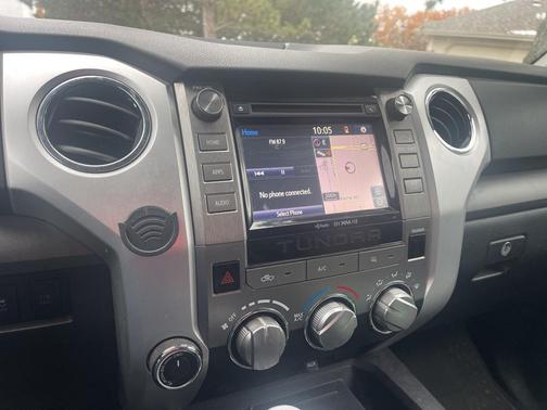 2015 Toyota Tundra SR5