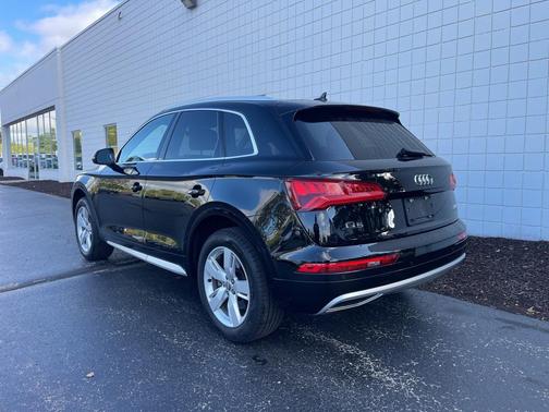 2018 Audi Q5 2.0T Premium