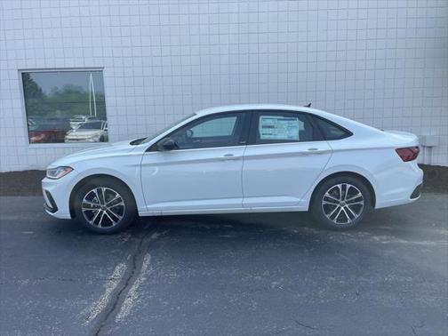 2025 Volkswagen Jetta 1.5T Sport