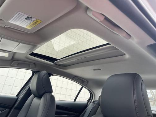 2025 Mazda Mazda3 FWD w/Preferred Package
