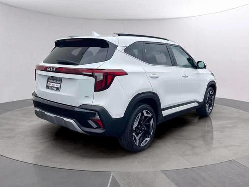 2024 Kia Seltos SX